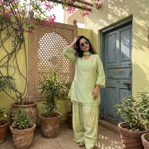 Pista Charm Tassel Farshi Set