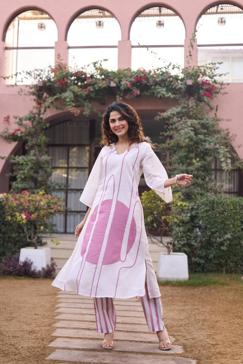 Varnika Elegant Pink Kurta Set
