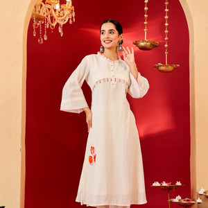 Elegant Off White Kurta Set